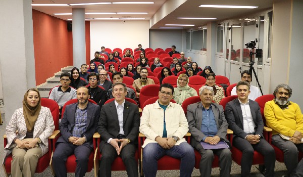 نقد و بررسی کتاب بوف بات